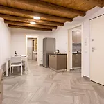 Giulia * 阿尔杰尼奥